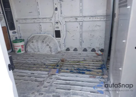 2017 Ram Promaster 1500 Low Roof 118 Wb z USA, uszkodzony, nr VIN 3C6TRVNG0HE541890